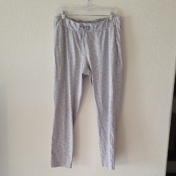 lululemon athletica Pants - lululemon athletica Light Gray Heather Jogger Pants